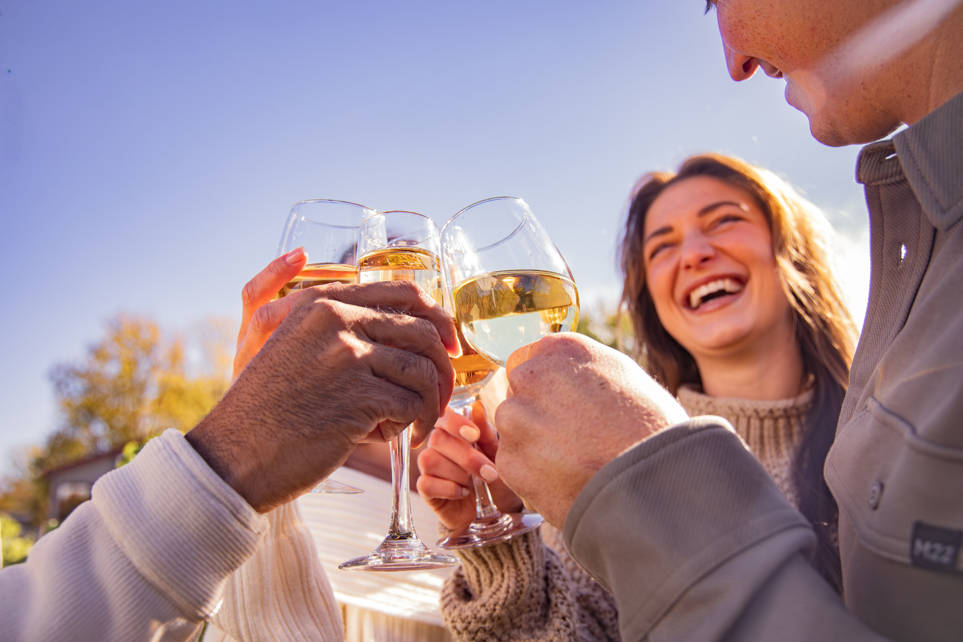 Makers Trail Photo, Friends cheers